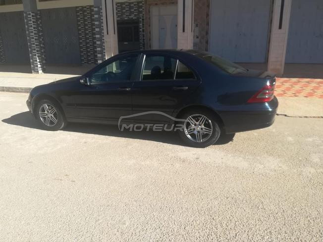 Mercedes-Benz 220 Diesel Manuelle 2002 à Oujda