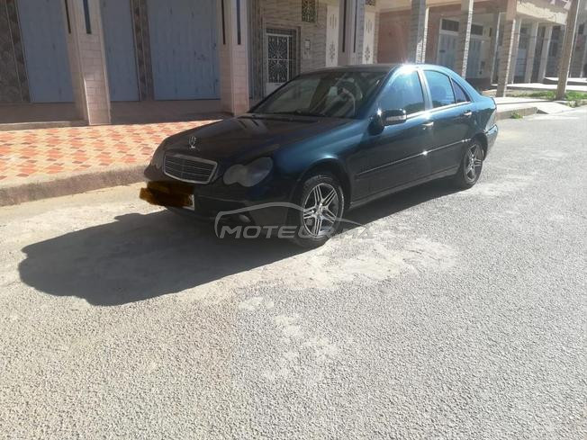 Mercedes-Benz 220 Diesel Manuelle 2002 à Oujda
