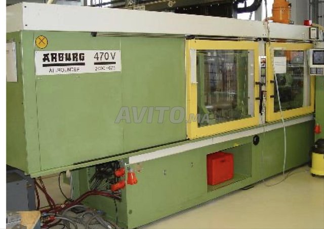 3 machine injection plastique à vendre, germany