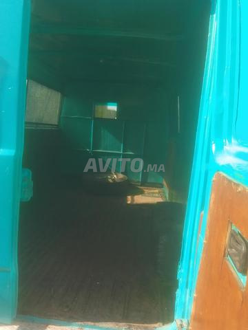 مرسيدس باقي نقيه بزاف موديل 94 اللي بغاها مرحبا