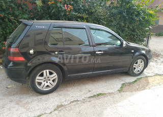 جولف 4 مزال نقية لشاري معقول