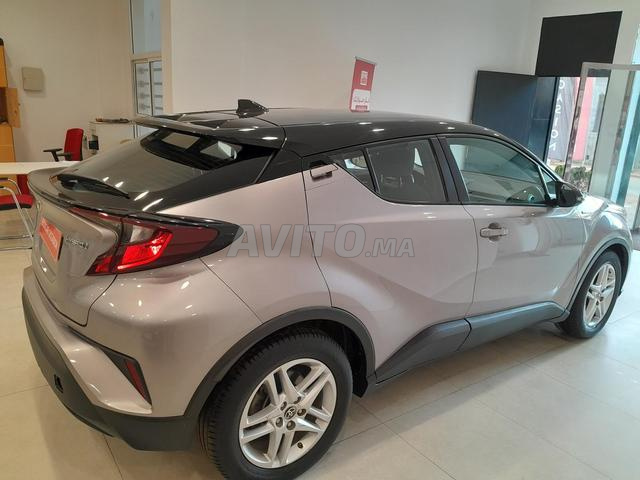 Toyota CHR hybride 2022 automatique | Voitures d'occasion à Salé | Avito.ma