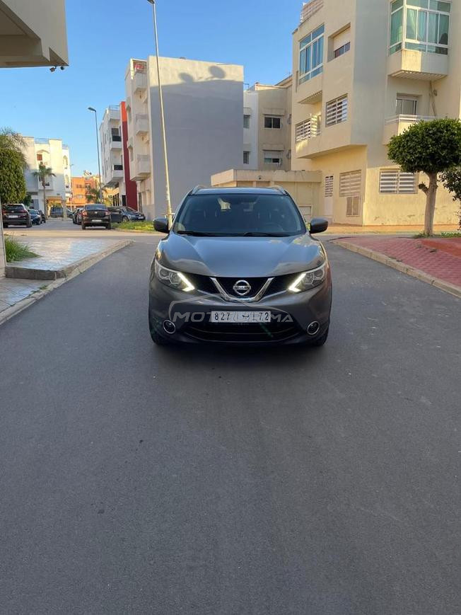 سيارة نقية  للبيع من نوع نيسان كشكاي 