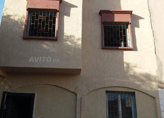 تجزئة العين الزرقاء تزنيت