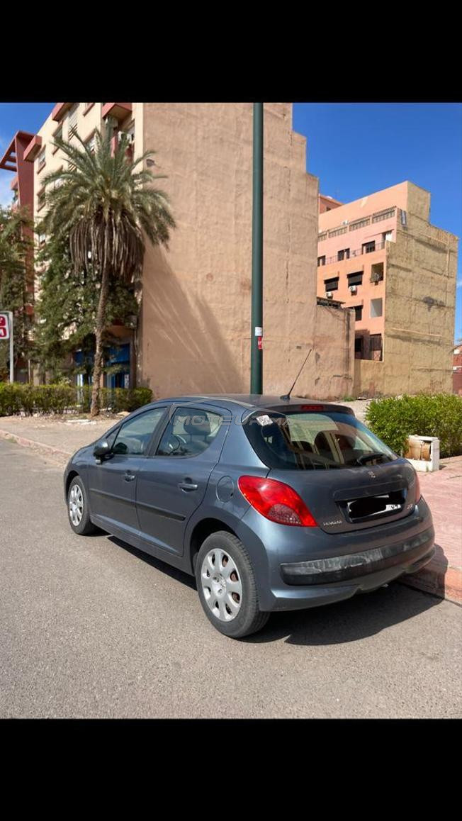 Peugeot 207 Essence Manuelle 2008 à Marrakech