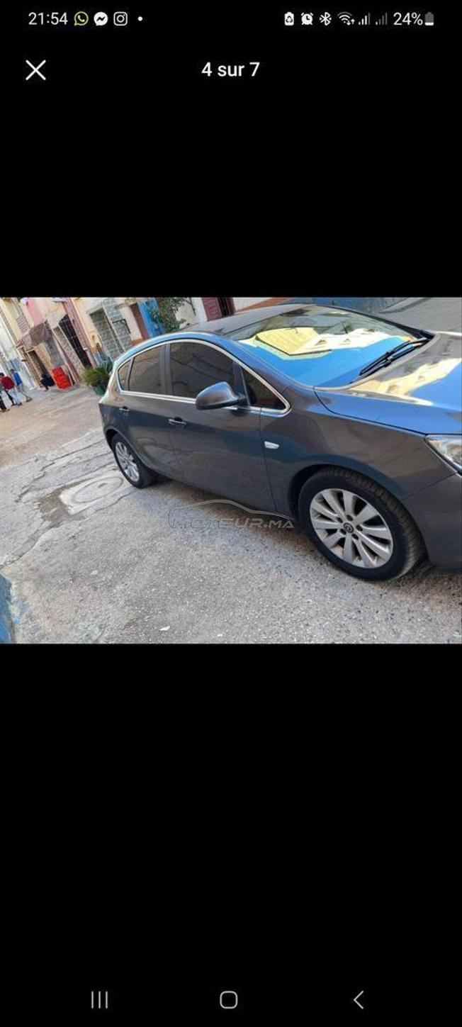 opel astra j 12/2011
