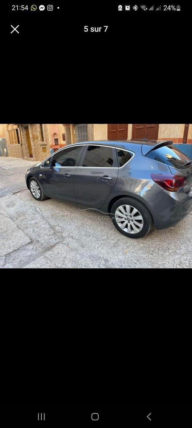 opel astra j 12/2011