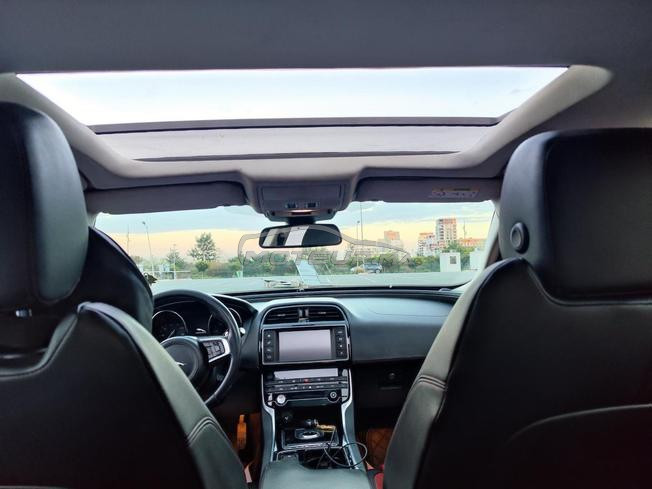 Jaguar XE Diesel Automatique 2018 à Casablanca