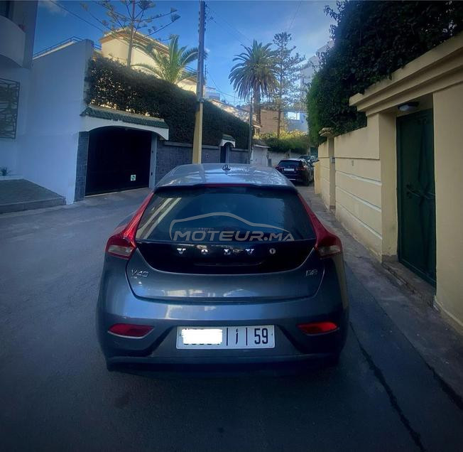 Volvo V 40