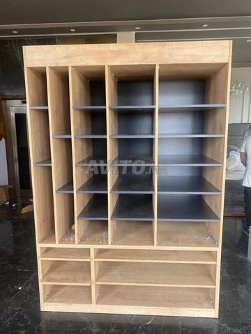PRESENTOIR ETAGER EN BOIS POUR PARA/PHARMACIE 