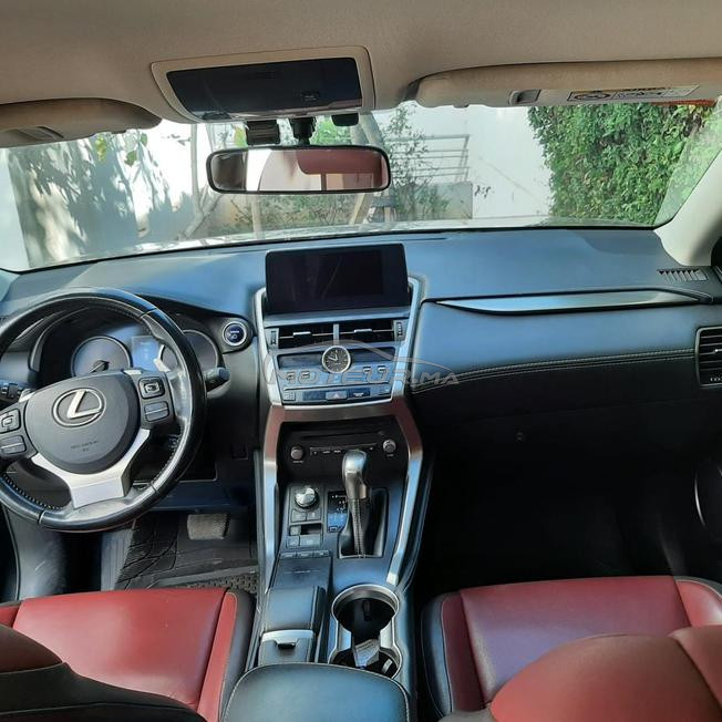 Lexus NX hybride 2019 . prix négociable 