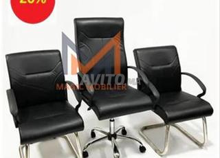 ensemble fauteuils en simili cuir disponible avec 