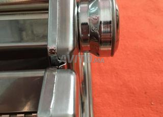 ماكينه ديال الحلوه