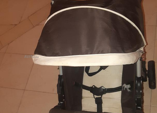 Poussette excellente état 