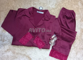 Pyjama satin avec dentelle 