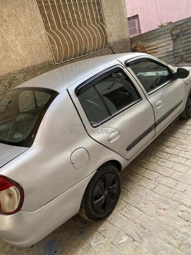 Renault Clio Essence Manuelle 2007 à Tanger