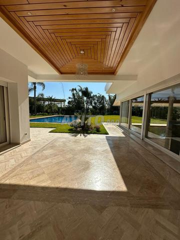 Villa d’Exception à Vendre – Souissi, Rabat - 2