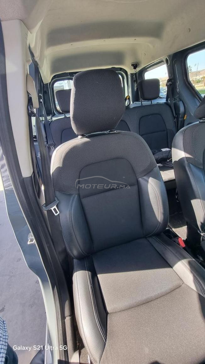 Renault Express Diesel Manuelle 2023 à Agadir