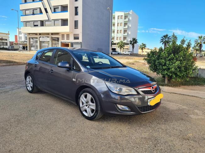 opel astra modèle 2012 dd 2017