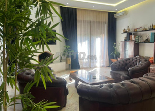 VILLA DE STANDING À 3 FAÇADE QUARTIER TARGA