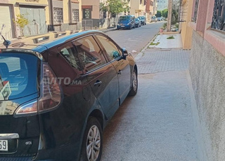 Renault Scenic Diesel Manuelle 2013 à Kénitra