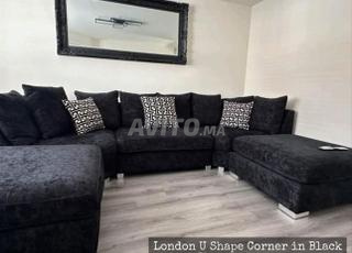 canapé d'angle en forme de U noir