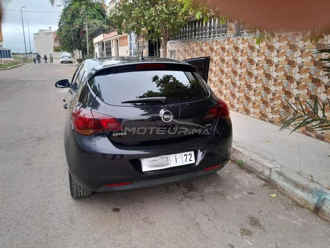Opel Astra Diesel Manuelle 2011 à Berrechid