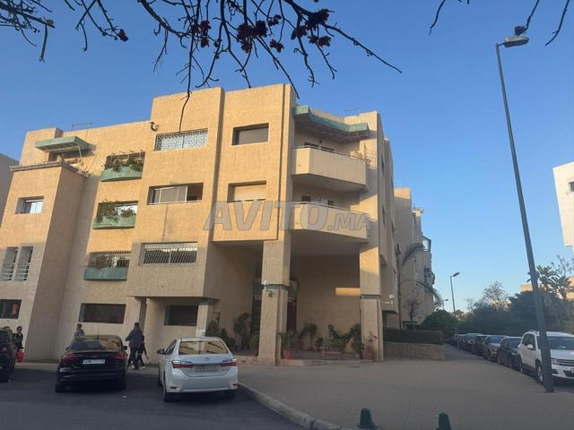 Appartement à vendre 136 m² à Rabat hay el fath 