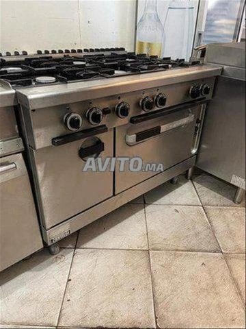 six feux sur four gaz 