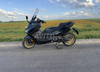 YAMAHA Tmax Tech 560