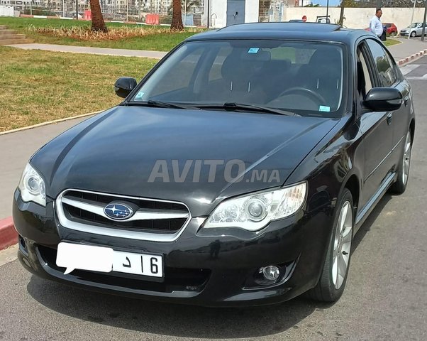 Subaru Legacy Essence Automatique 2012