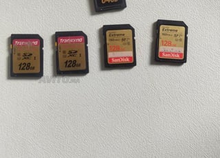 Cartes mémoire 128 go et 64 go 