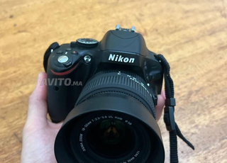 nikon d5100 et tout les accessoire 