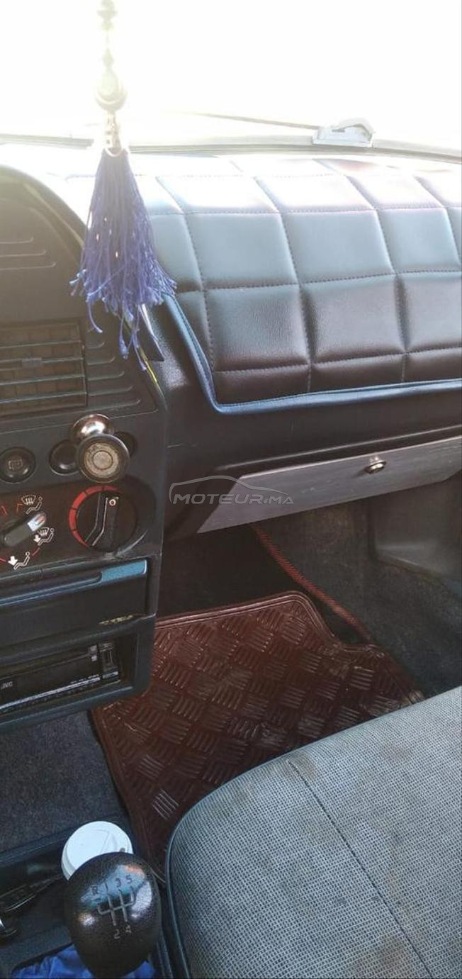 Peugeot 309