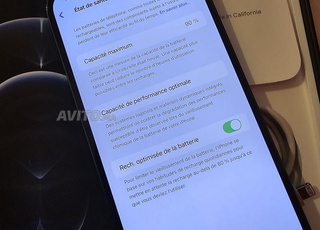 Iphone 12 PRO Max très bon état 