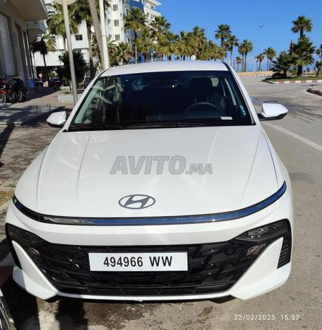 Bienvenue à louer un voiture distinctive ACCENT 