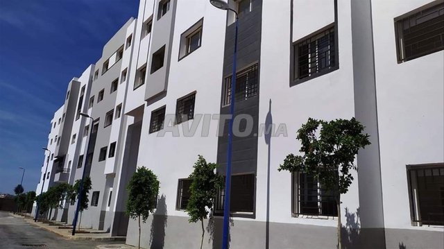 Apparemment à louer au 1ère étage 