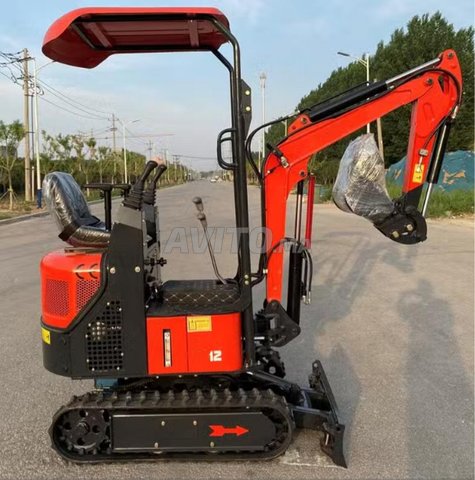 Mini-pelle P12 – 1200 kg neuve