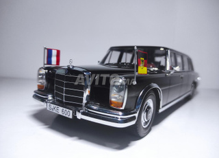 miniature voiture de collection MERCEDES-BENZ 600