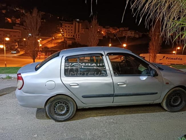Renault Clio Essence Manuelle 2007 à Tanger