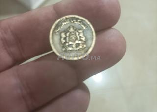 10 سنتيم عملة قذيمة