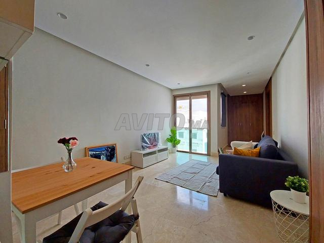 T1 à louer 28 m² Casablanca Triangle d'or - 2