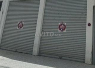 magazine stockag a louer 