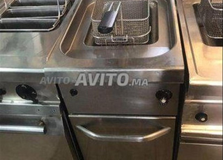 friteuse sur placard gaz 
