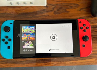 Nintendo Switch Comme Neuf Flashé Plein De Jeux