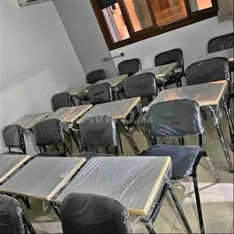 mobilier scolaire/table/chaise/tableau/banc/iso