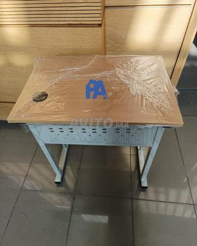 أثاث مدرسي عملي ومريح/mobilier scolaire pratique