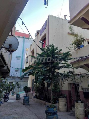 هوتة 2 ديور للبيع حدا بعضوم ف مسنانة ب 3 فرشادات