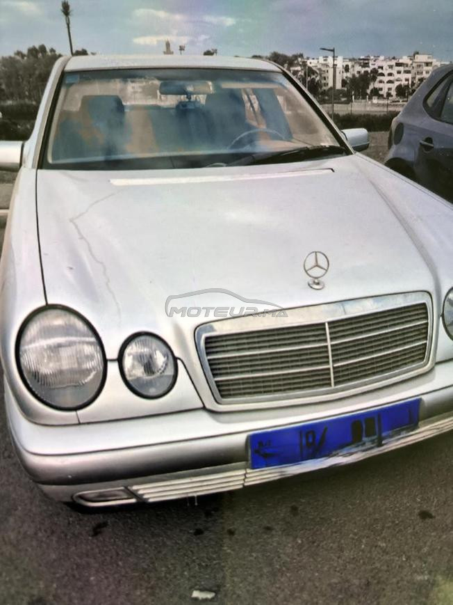 Mercedes-Benz Classe E Diesel Manuelle 1999