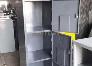armoire casier vestiaire  métallique \ EN GROS))